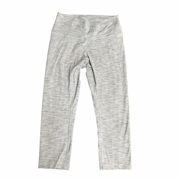 Lululemon Wunder Under Crop (High-Rise) Luxtreme 21"
Grey Size 10 - Picture 5 of 12